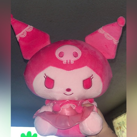 Hot pink Kuromi plush - Picture 1 of 1